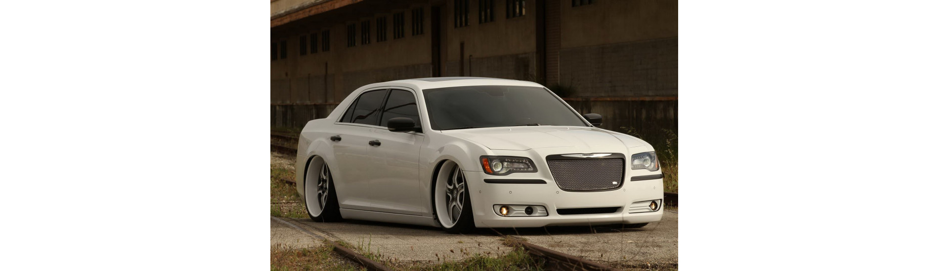 300C